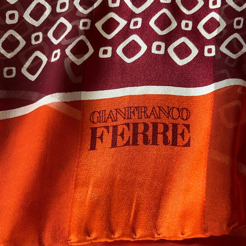 Gianfranco Ferrer Scarf.